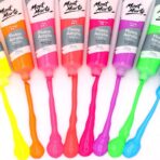 Mont Marte Fluorescent Acrylic Paints 18ml Set Of 8 Pcs - Image 2
